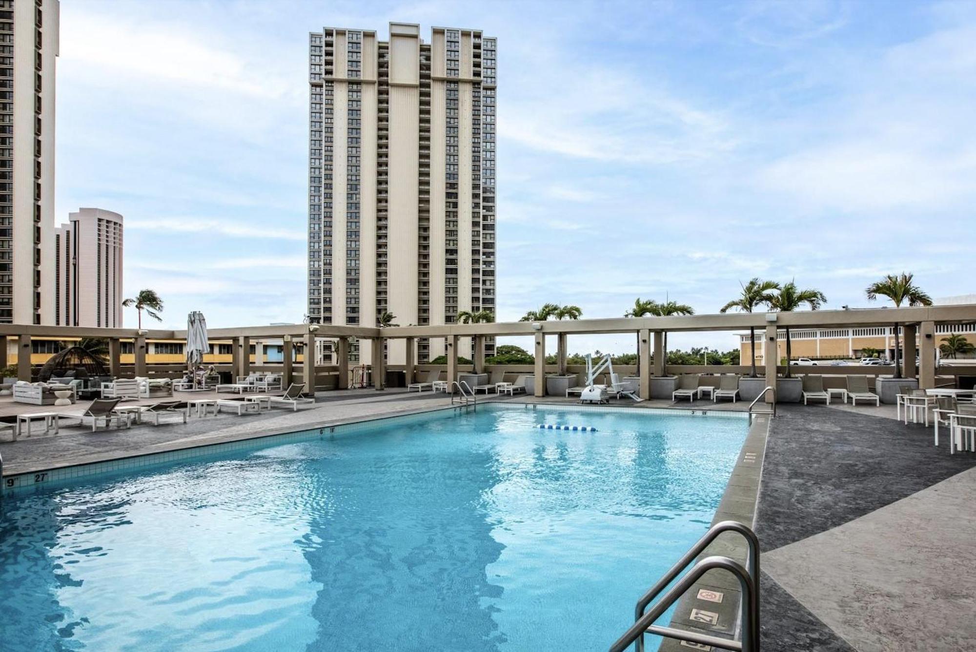 Ala Moana Condo By Zelloo Хонолулу Екстериор снимка